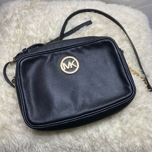 michael kors small leather crossbody bag